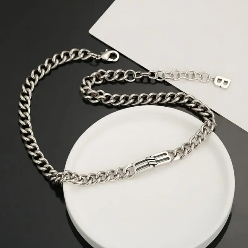 balenciaga collier s_122412a1